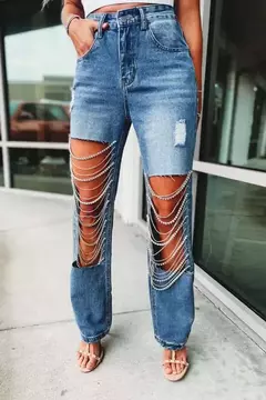 Jeans con Agujeros Europeos