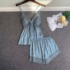Traje de Pijama con Lazo