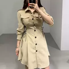 Elegancia Negra y Caqui Sensual