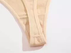 Imagen de Tangas de Algodón Sin Costuras