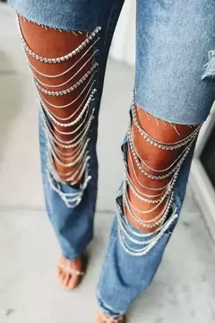 Jeans con Agujeros Europeos en internet