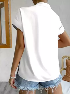 Blusa blanca de Chifón.