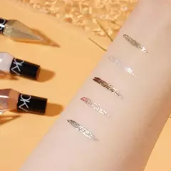 Delineador de Ojos con Purpurina Diamante en internet
