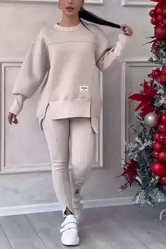 Traje Deportivo para Mujer en internet