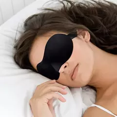 Máscara de ojos 3D para dormir.