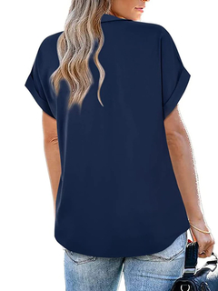 Imagen de Blusa con cuello V manga corta para mujer