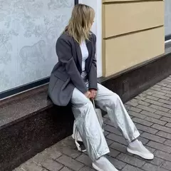 Pantalones Rectos Metálico en internet