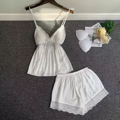 Traje de Pijama con Lazo en internet
