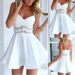 Vestido de Tirantes Delgados con Encaje y Corte Ajustado