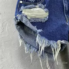 Shorts Cortos Agujerados - tienda en línea
