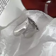 Imagen de Anillos Minimalistas de Color Plateado