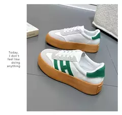 Imagen de Tenis Triple Line