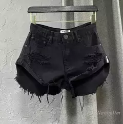 Shorts Cortos Agujerados - comprar en línea