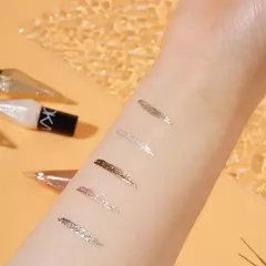 Imagen de Delineador de Ojos con Purpurina Diamante