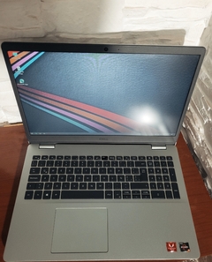 Imagen de Notebook Dell Ryzen 5