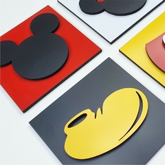 Imagem do Kit 4 Quadros Mickey Alto Relevo Cabeça Mickey Minnie Sapato Short