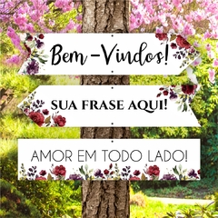 Placa de Casamento Bem-Vindos Branco + Flor com Frase Personalizada - comprar online