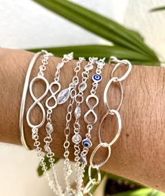 Pulseira infinito com zircônia - comprar online