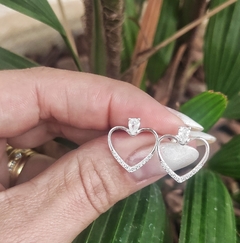 Brinco Coração com Zircônia