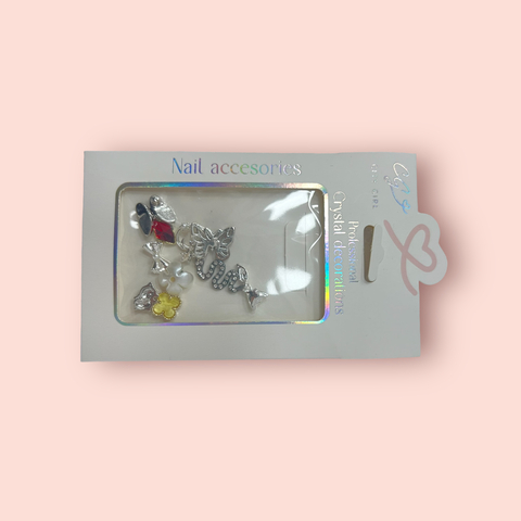 NAIL ACCESORIES CRYSTAL DECORATIONS CITY GIRL GO-M133 8022020138596