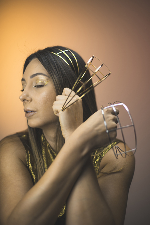 Tiara Etérea Dourada