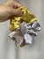 Scrunchie Têmis: Amarelo, Amêndoa e Cinza na internet