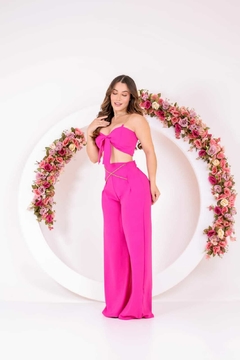 Conjunto Cropped e Calça - comprar online