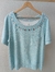 Blusa de Moletinho azul com bordados na gola - comprar online