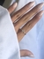 Anillo con piedra engarzada
