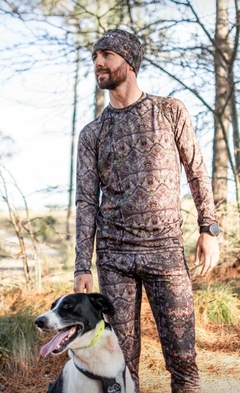 CAMISETA DEPORTIVA TÉRMICA HOMBRE. Mod: CAMO