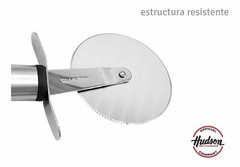 Corta Pizza Hudson Con Mango De Acero Inoxidable en internet