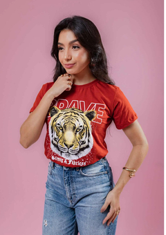 T-Shirt - Brave