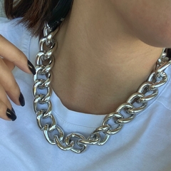 Colar Maxi Correntaria (prateado)