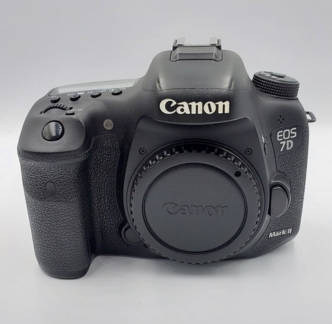 CANON EOS 7D MARK II (corpo) - Revisado/Usado