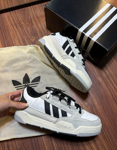 ADI 2000 white