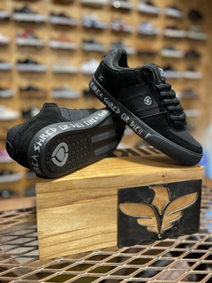C1rca Tre - Switch Skate Shop