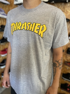 Remera Thrasher Cover Logo en internet