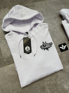 Buzo Volcom Strikehood en internet
