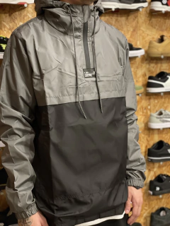 This is Bp Anorak Campismo - comprar online