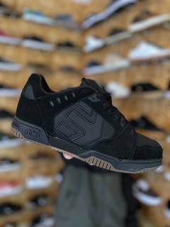 Imagen de Etnies FAZE
