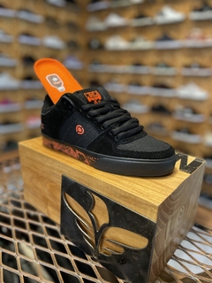 C1rca Tre Flame - Switch Skate Shop