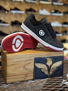 C1rca Quest - Switch Skate Shop