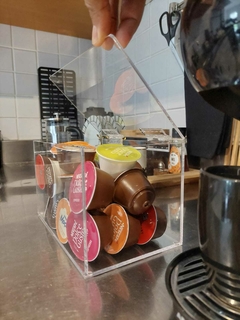 Caixa em Acrílico com Tampa e Dobradiças - CartMix, loja online especializada em Home Decor, Tablescape e Lifestyle