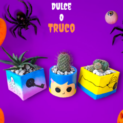 MACETAS DE CEMENTO PINTADAS A MANO HALLOWEEN (3 PIEZAS)