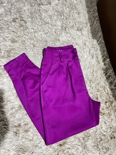 Calça Sarja Lucy na internet