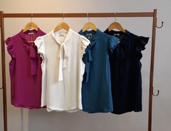 BLUSA CREPE LAÇO LARA na internet