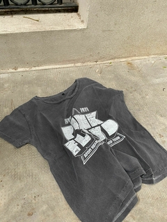 REMERA FLOYD