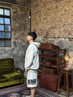 HOODIE OVER BMR en internet