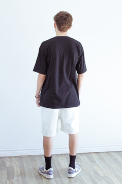 REMERA FUNK (negra) - bymore