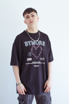 remera negra paradise